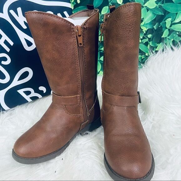 Osh Kosh browm winter and fall boots 8 girl - Picture 14 of 16